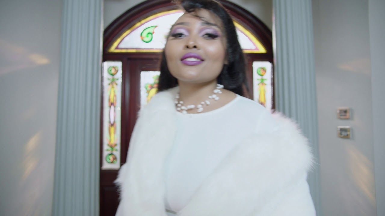 VIDEO: Miss Pru – Chillisi Ft Malome Vector, Blaq Diamond