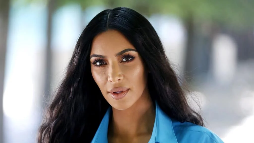 I was a footballer – Kim Kardashian mp3 download