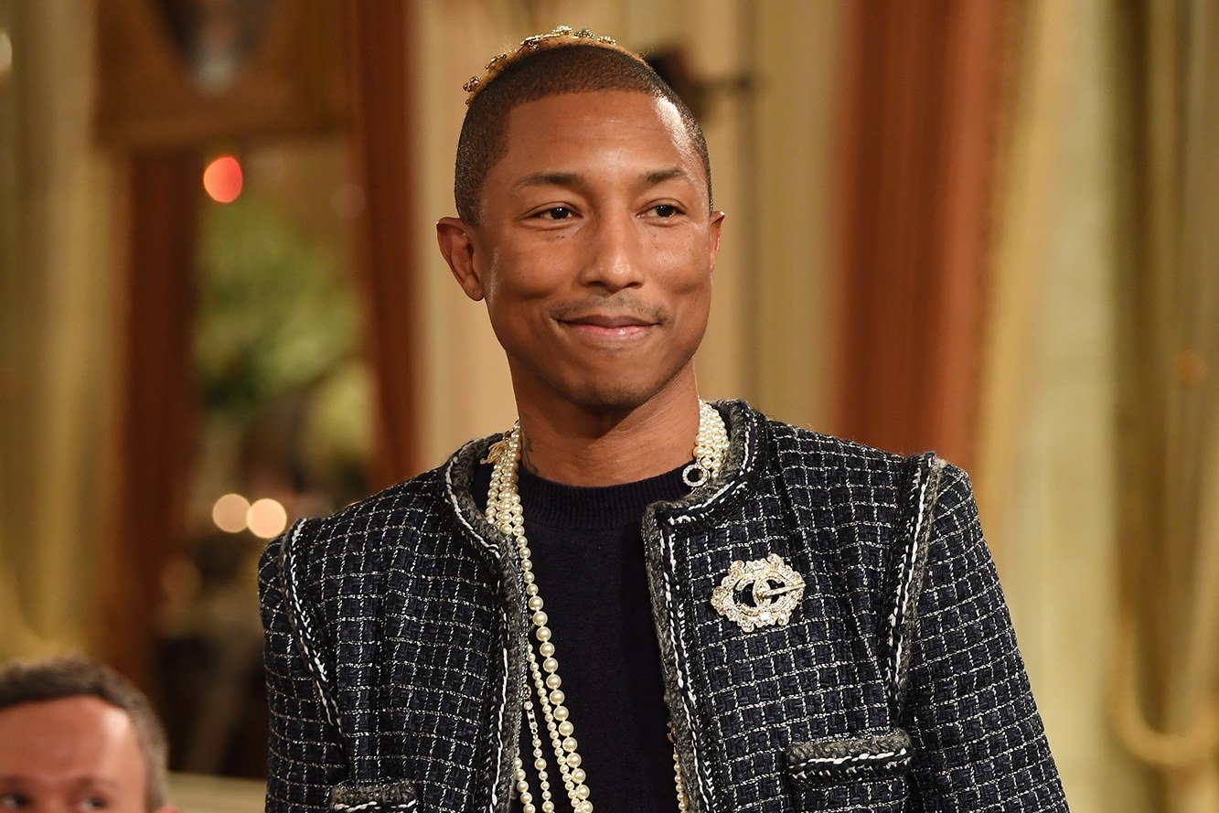 ‘You’re blessed, favoured’ – American singer, Pharrell Williams tells Adekunle Gold mp3 download